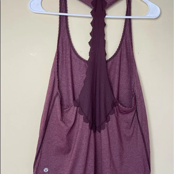 Lululemon Workout Tank - Picture 3 of 4